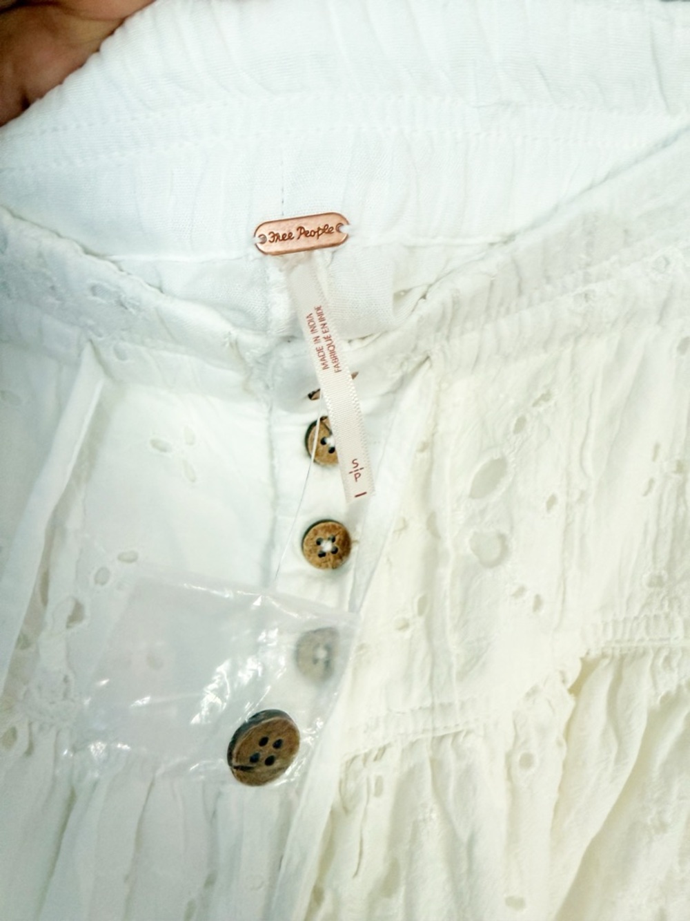 Free People White Eyelet Embroidered Tiered Mini Skirt Boho Festival Lined S/P - Picture 6 of 8